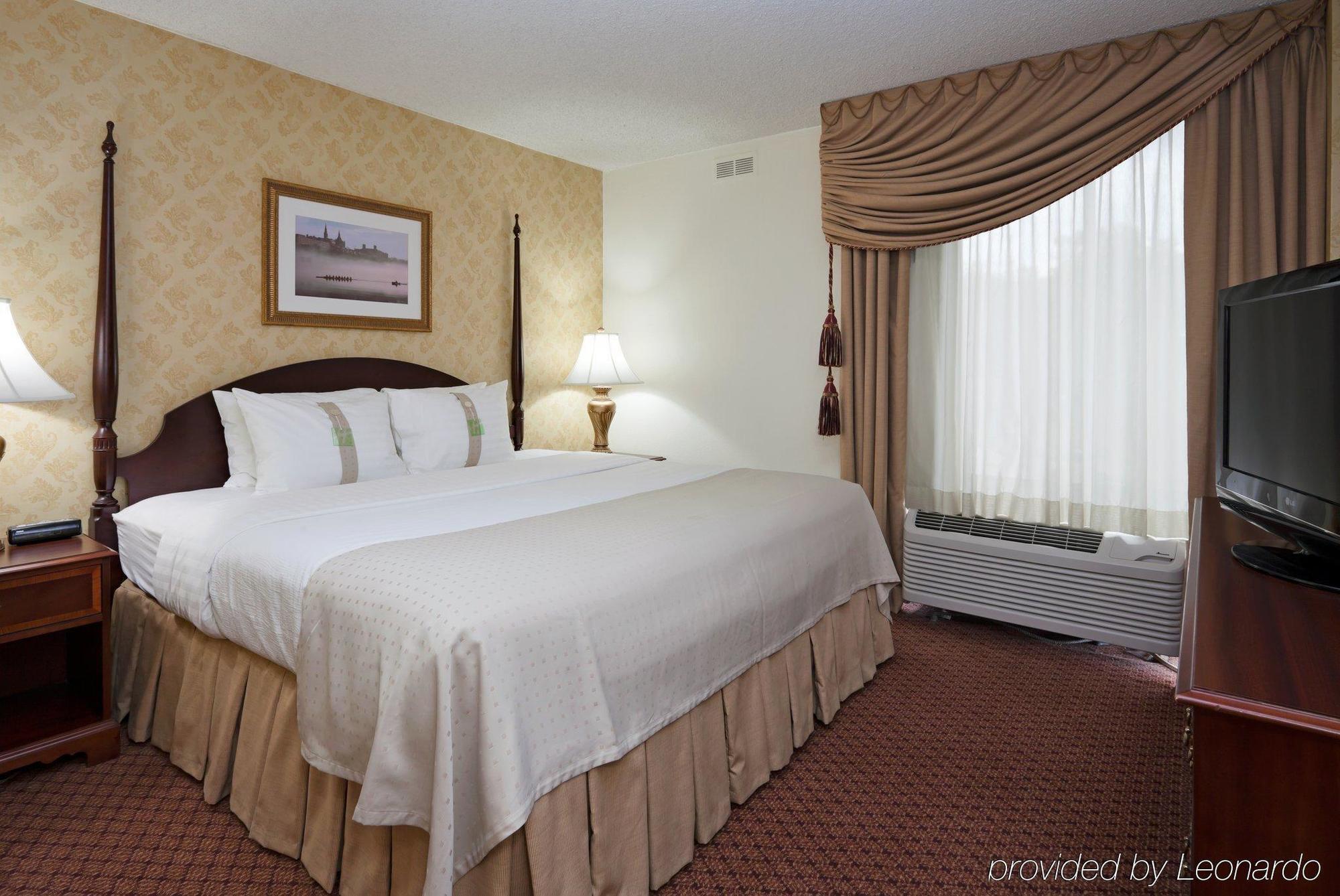 Holiday Inn Washington-Georgetown Phòng bức ảnh